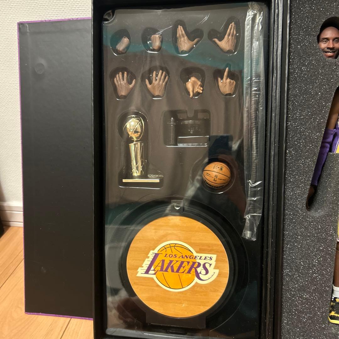 コービー　ENTER BAY エンターベイ　フィギュア