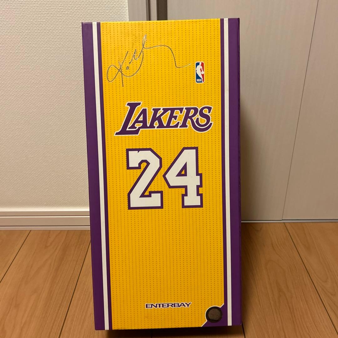 コービー　ENTER BAY エンターベイ　フィギュア