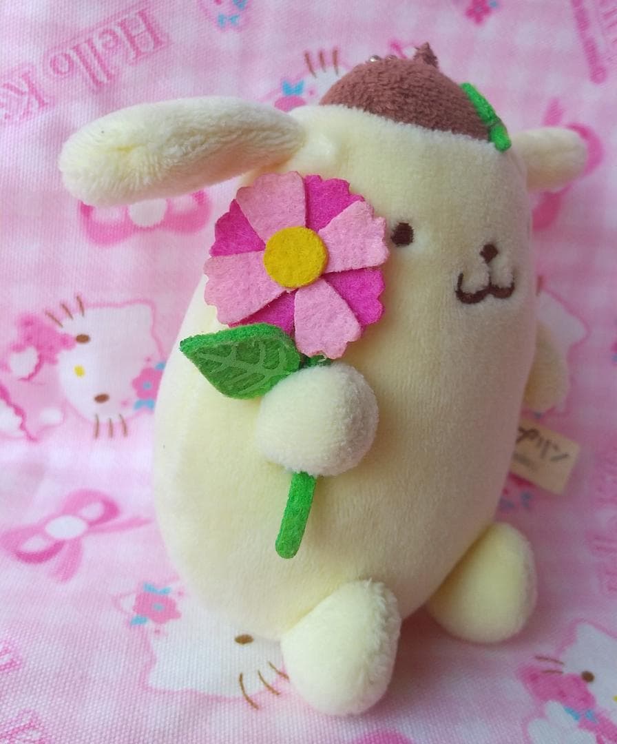 ポムポムプリン　ぬいぐるみ　マスコット　キーホルダー　お花　葉っぱ　レトロ