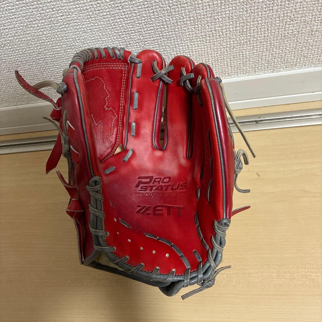 ZETT PROSTATUS 軟式グローブ レッド　投手用