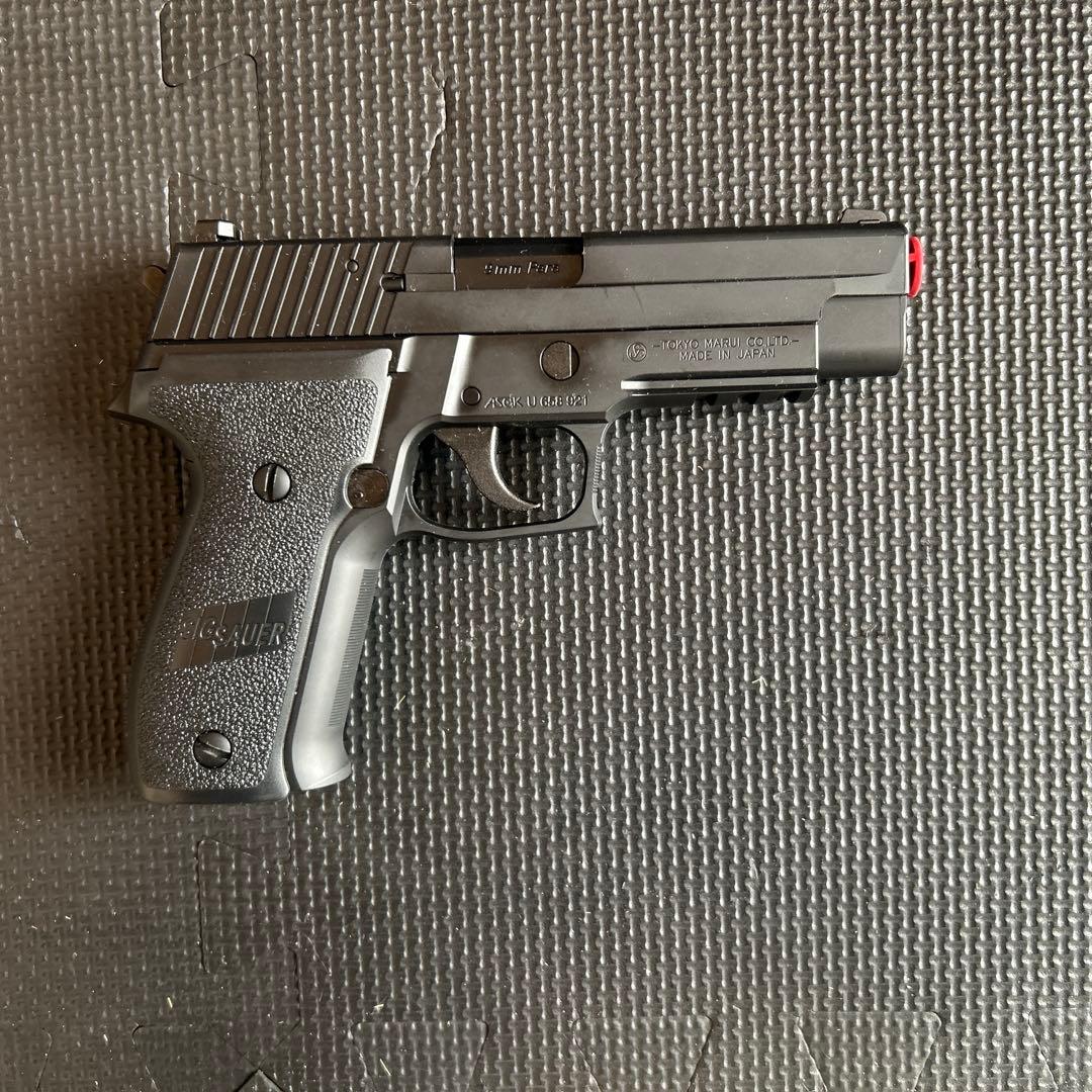 東京マルイSIG SAUER P226 RAIL ガスガン、マガジン、ホルスター
