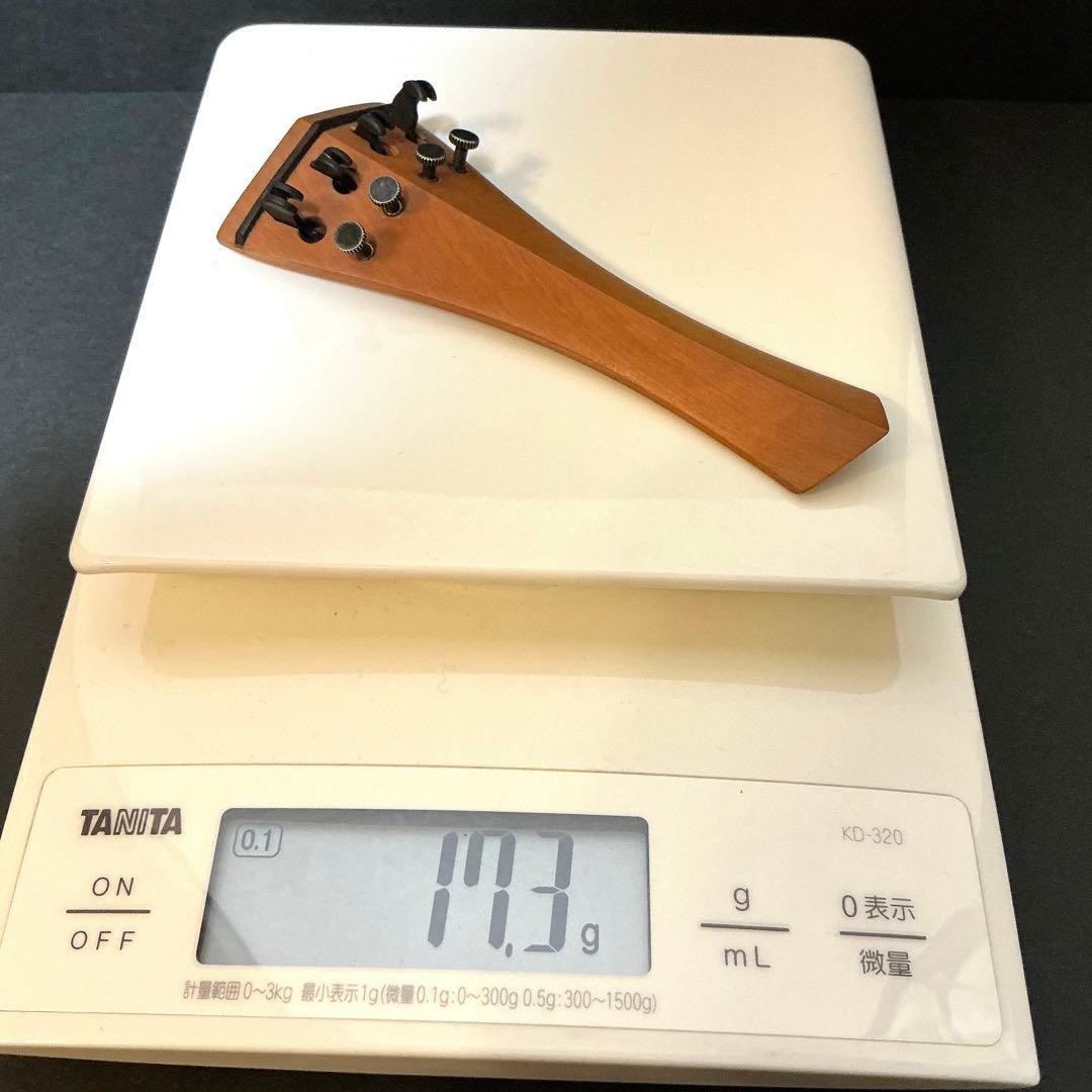 ボワ・ダルモニ　ヴァイオリン(ヴィオラ？)テールピース　アジャスター付き　柘植