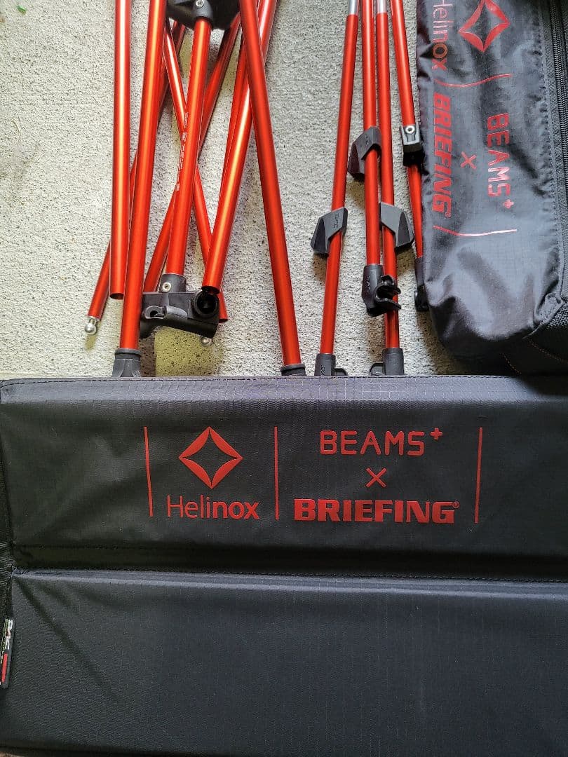 Helinox×BRIEFING×BEAMS テーブル
