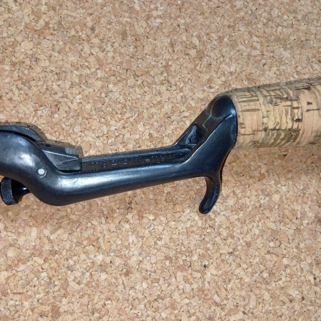 チャンピオングリップ　フェザーウェイト　コルクハンドル