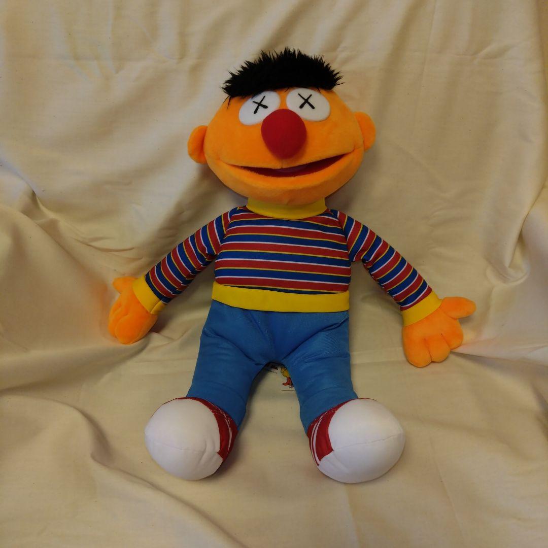 KAWS x SESAME STREETぬいぐるみコンプリートボックス ユニクロ