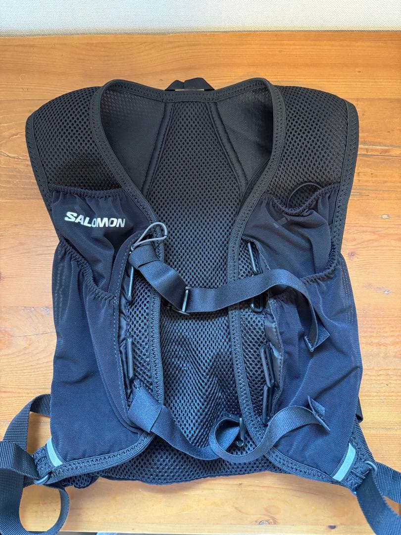 値下げ！SALOMON AGILE 2 ランニングベスト 新品フクラス付き NS