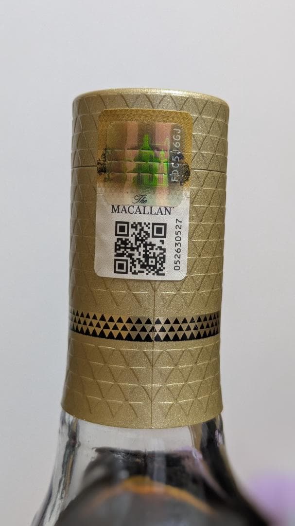 ま*る様 マッカラン18年2021年 The Macallan 18 Year