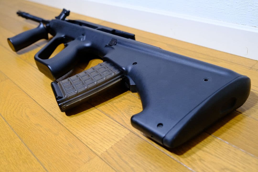 ステアーAUG 東京マルイ 電動ガン