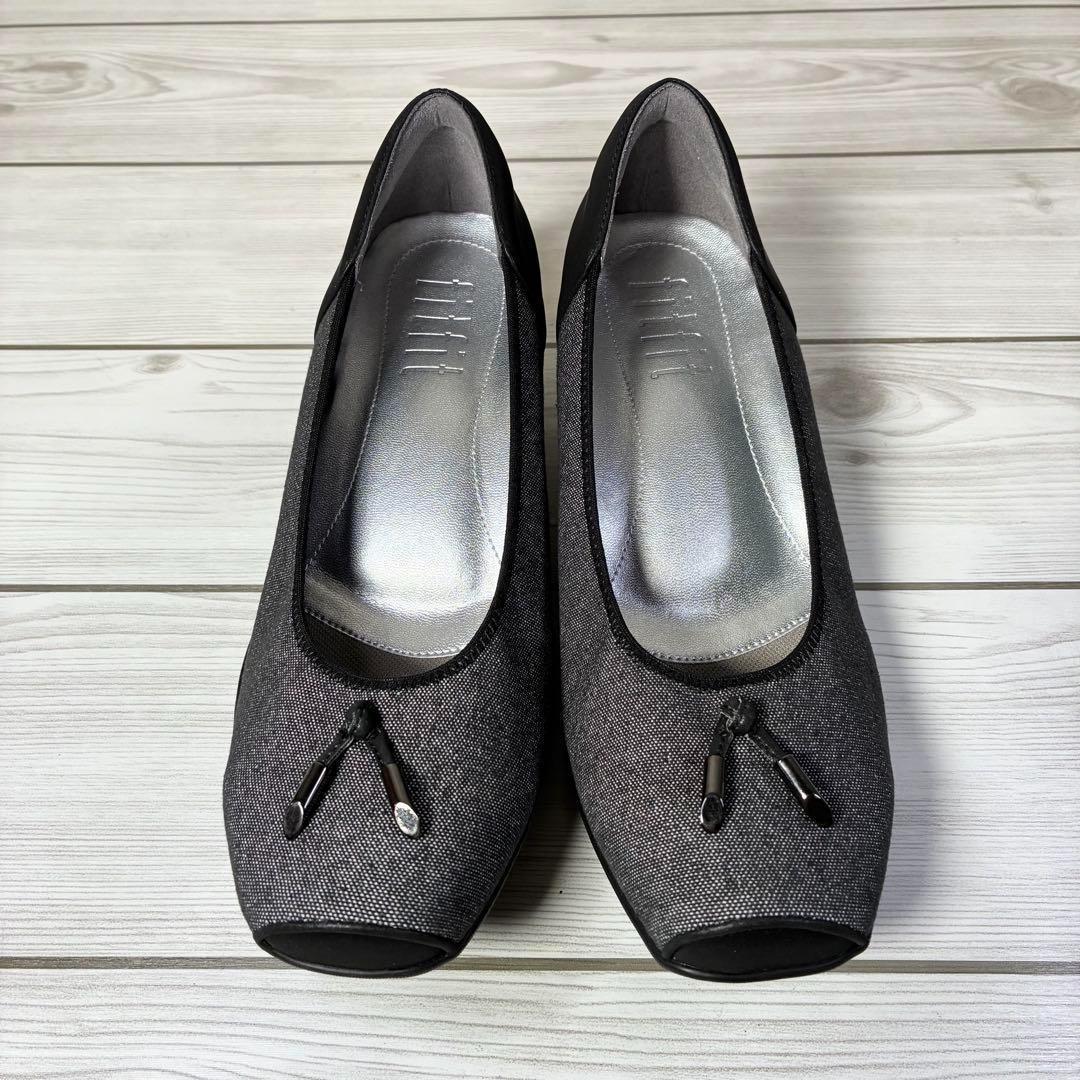 124【ほぼ新品】fitfit コンフォート 撥水 バレエパンプス 黒 24
