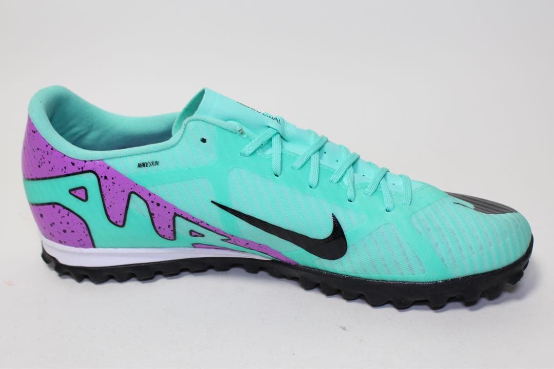 新品 NIKE ズーム マーキュリアル ヴェイパー 15 アカデミー TF