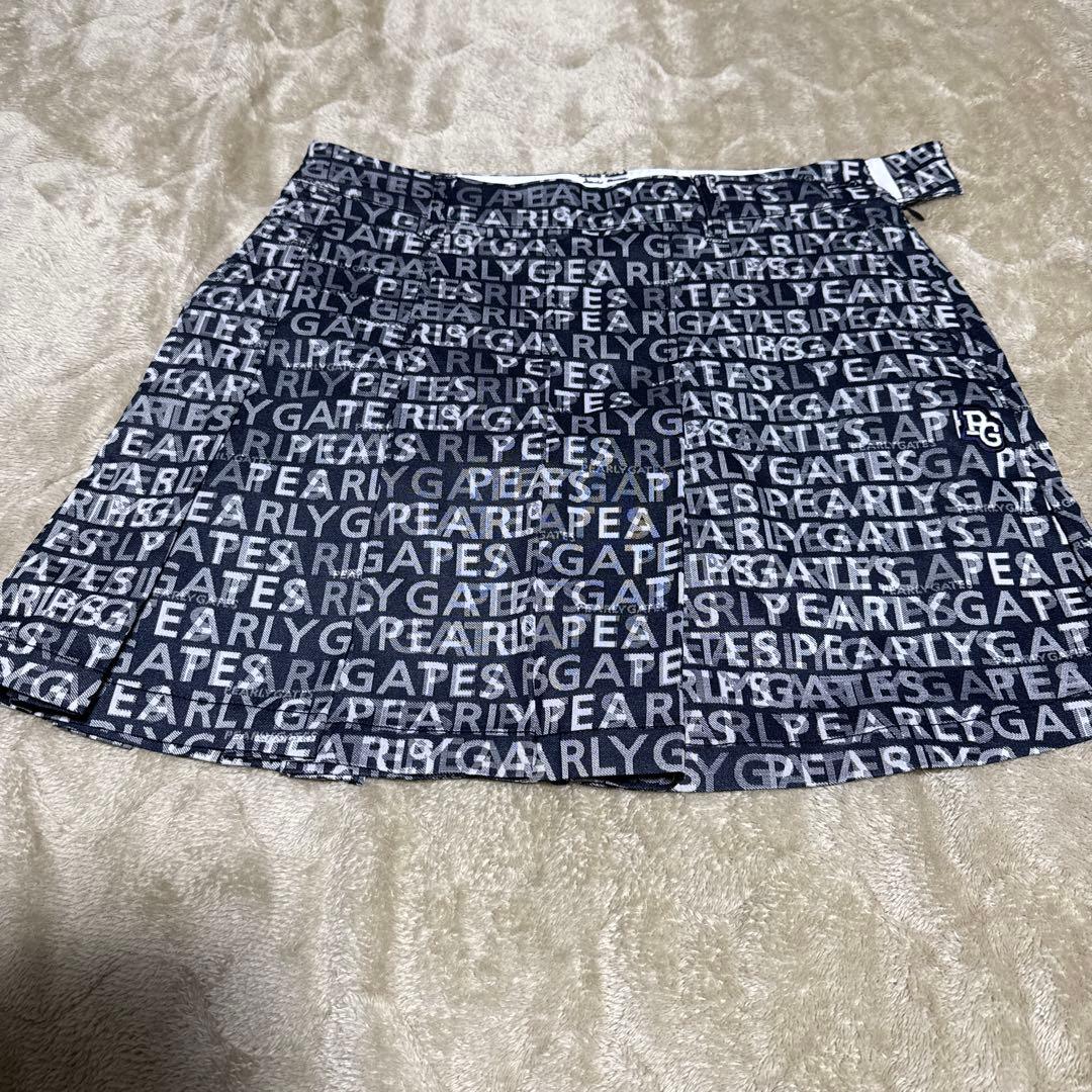 PEARLY GATES ロゴプリント プリーツスカート