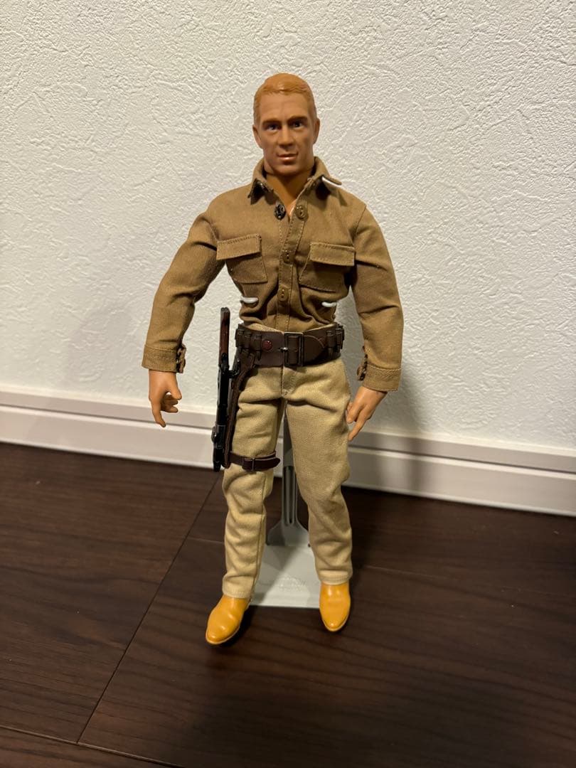 りゅう　トイズマッコイ　スティーブマックイーン　フィギュア　拳銃無宿