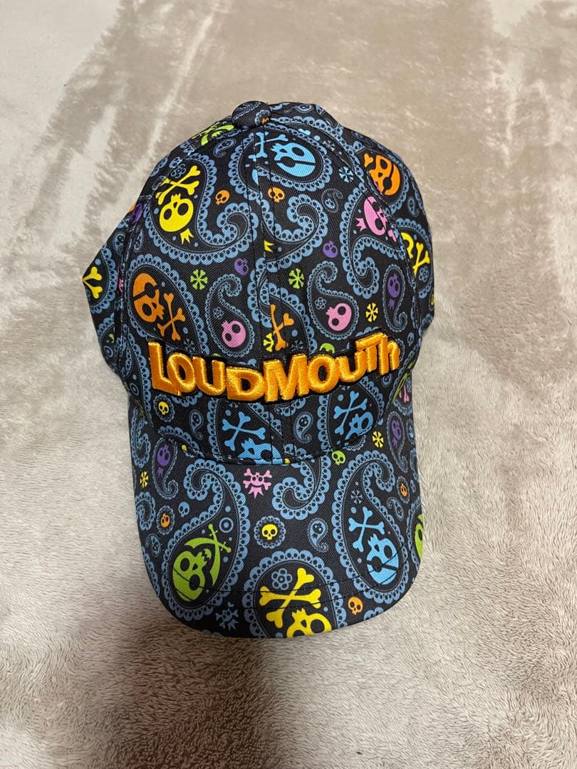 ラウドマウス　ゴルフパンツとキャップ　スカル柄