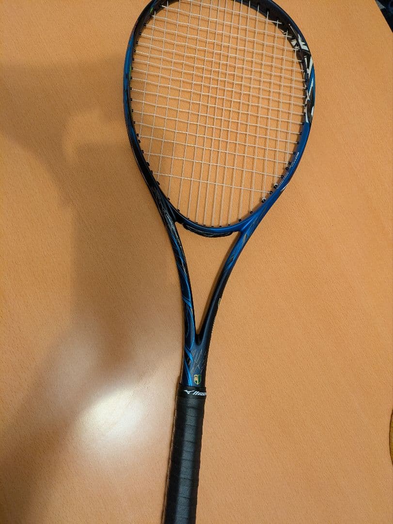 今だけ値下げ！！ミズノ ラケットカバー付