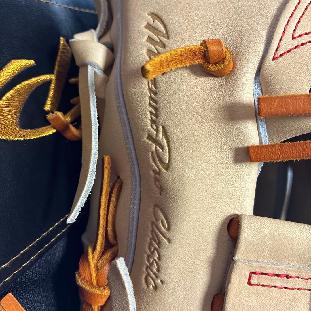 ミズノプロ硬式内野手用限定グローブ アイボリー