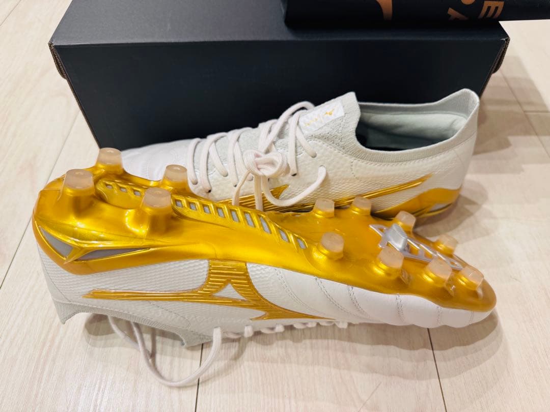 ゆか☆新品Mizuno モレリアネオ 4 ベータ JAPAN 26.5cm