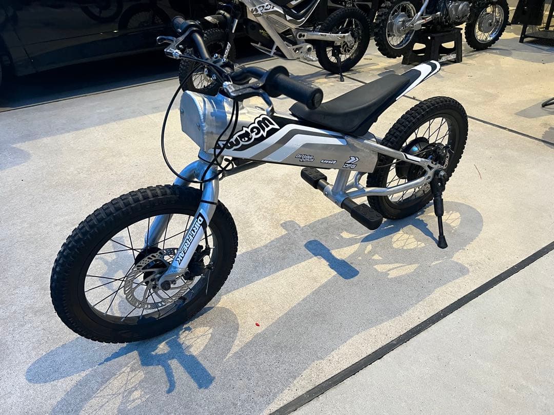 ヨツバモト　ミャウ『ジャイケル』