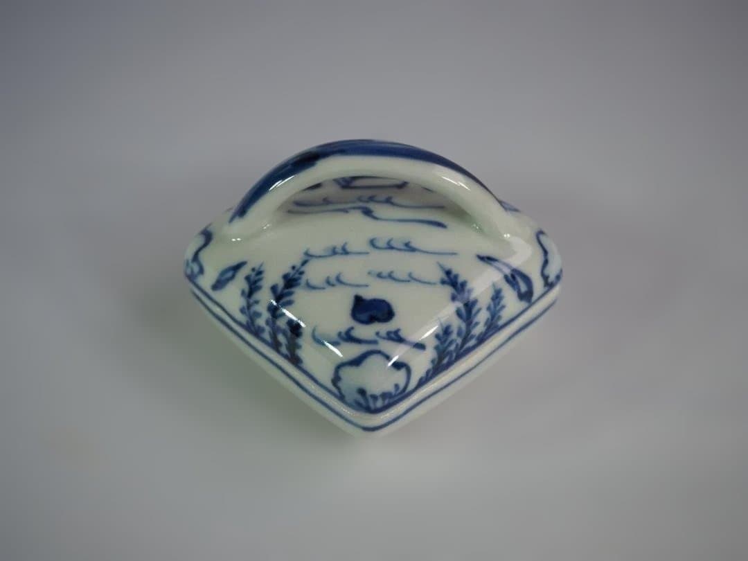 真葛焼4代 宮永香斎造『染付隅田川香合』（共箱）