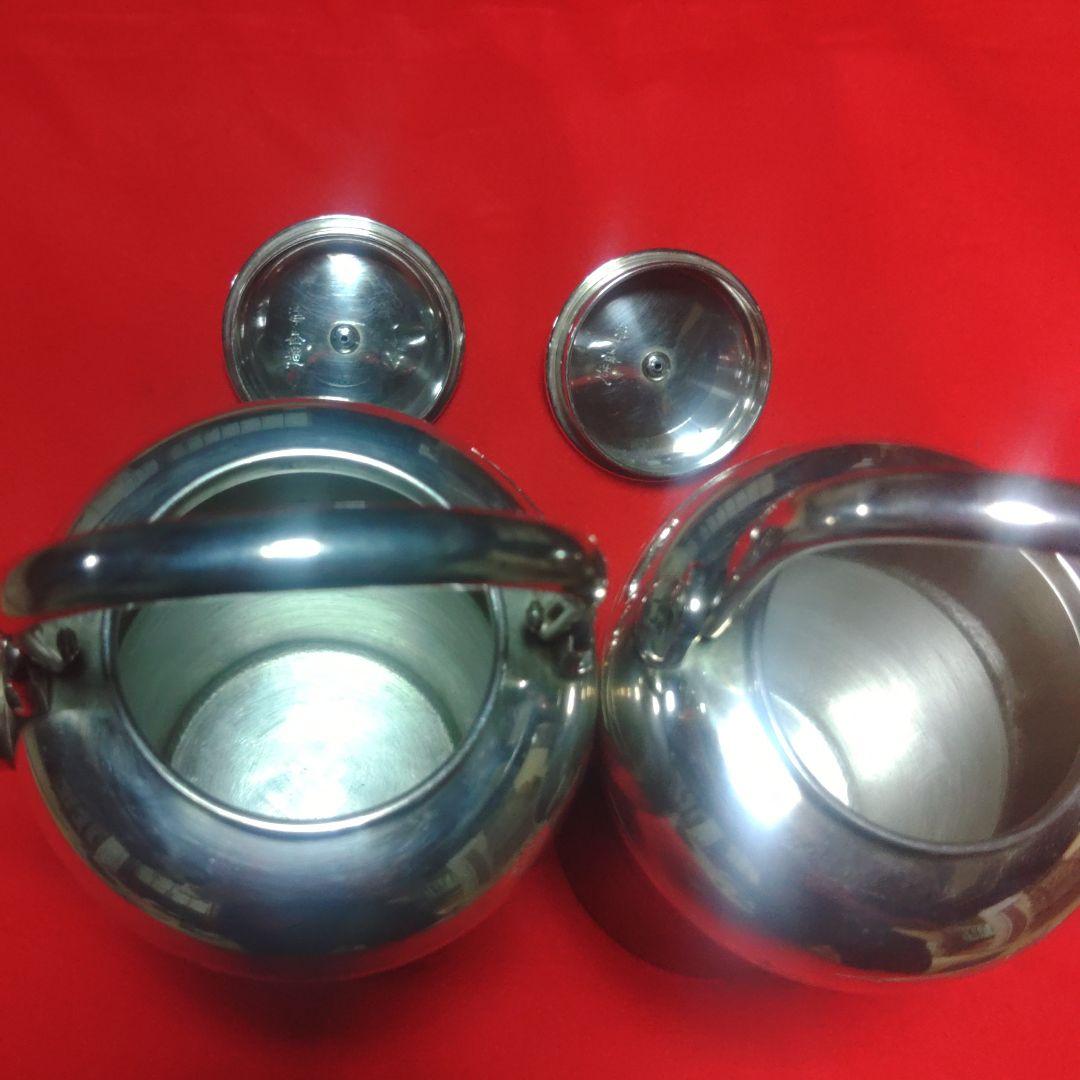 茶道具　中川浄益　南鐐昔形酒次　松毬堂葉毛彫　純銀　遺品整理-sim1