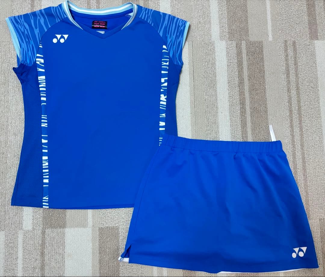 YONEX ゲームウェア　スカート　L 青