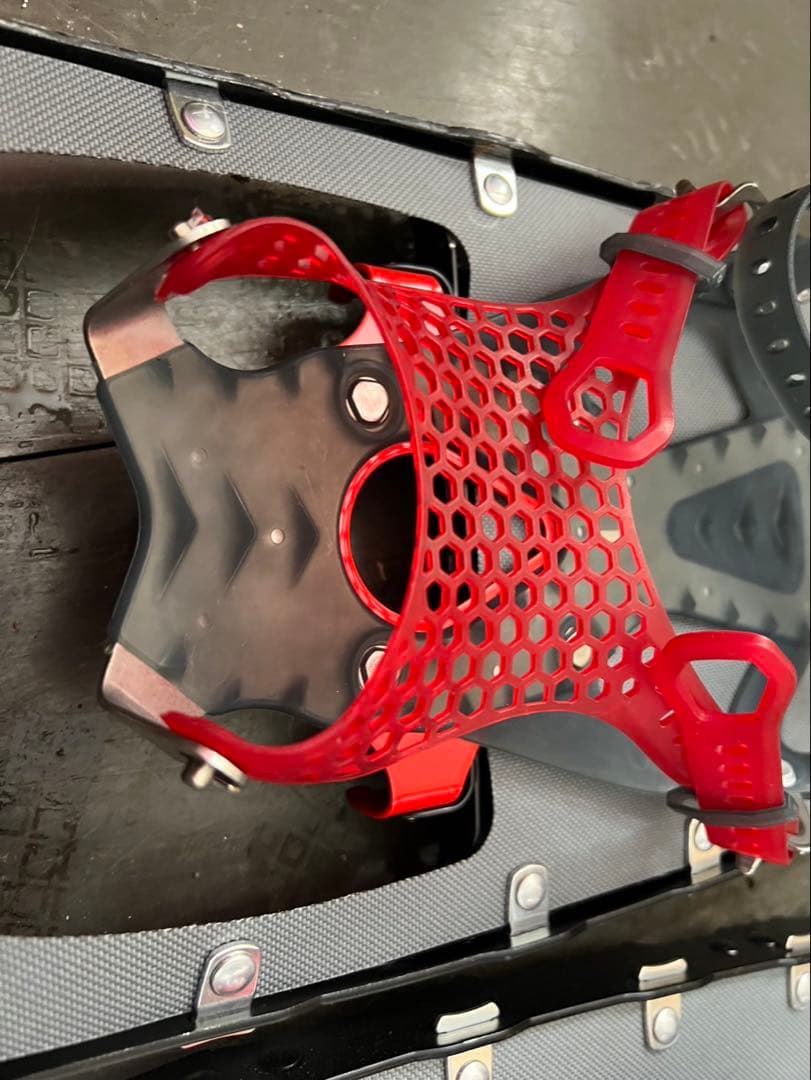 美品保証書ありMSR Lightning Ascent スノーシュー　25インチ