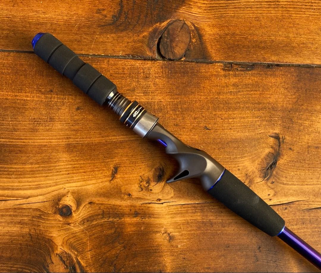 ジギングロッド　C562MH スロージギング　オフショアロッド　ベイトロッド　青