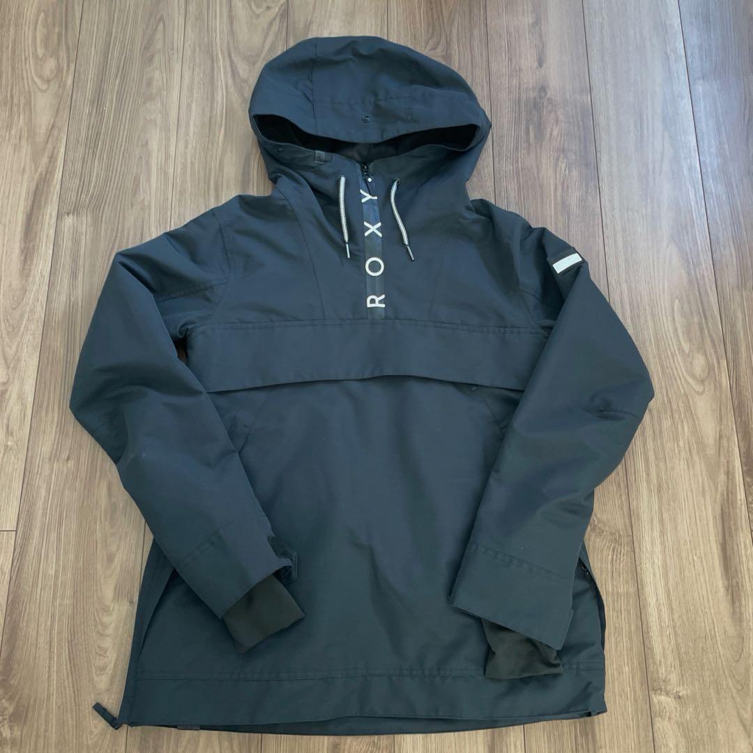試着のみ ROXY スノーボードウェア S フード付きアノラック ブラック 美品