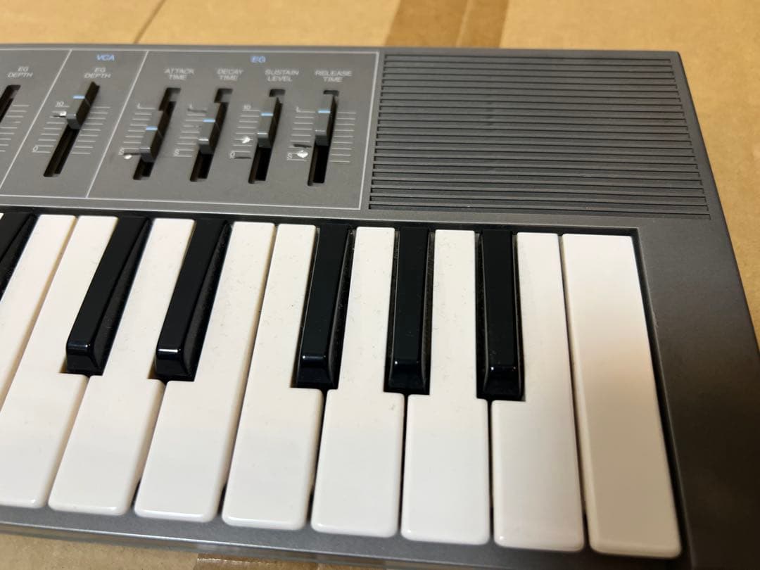 YAMAHA CS-01 アナログシンセサイザー レゲエ ベース