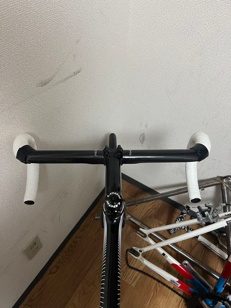 トムソン カーボン ドロップハンドル 31.8