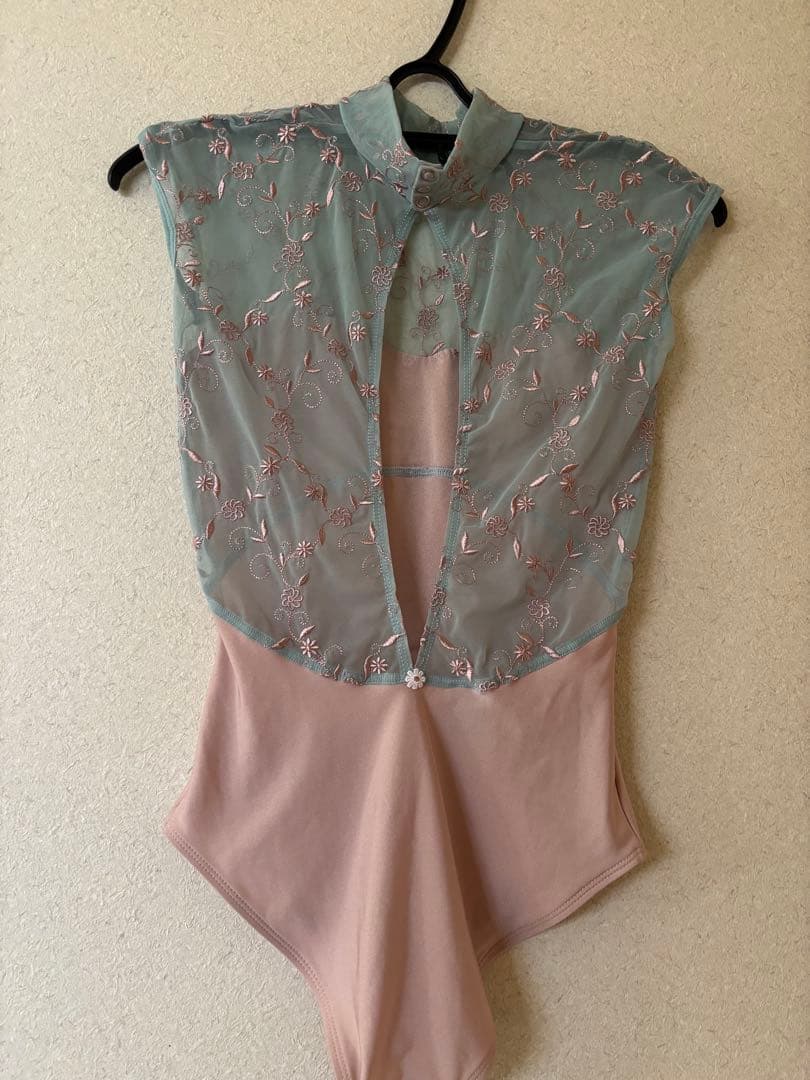 デラロミラノ　レオタード　サイズM