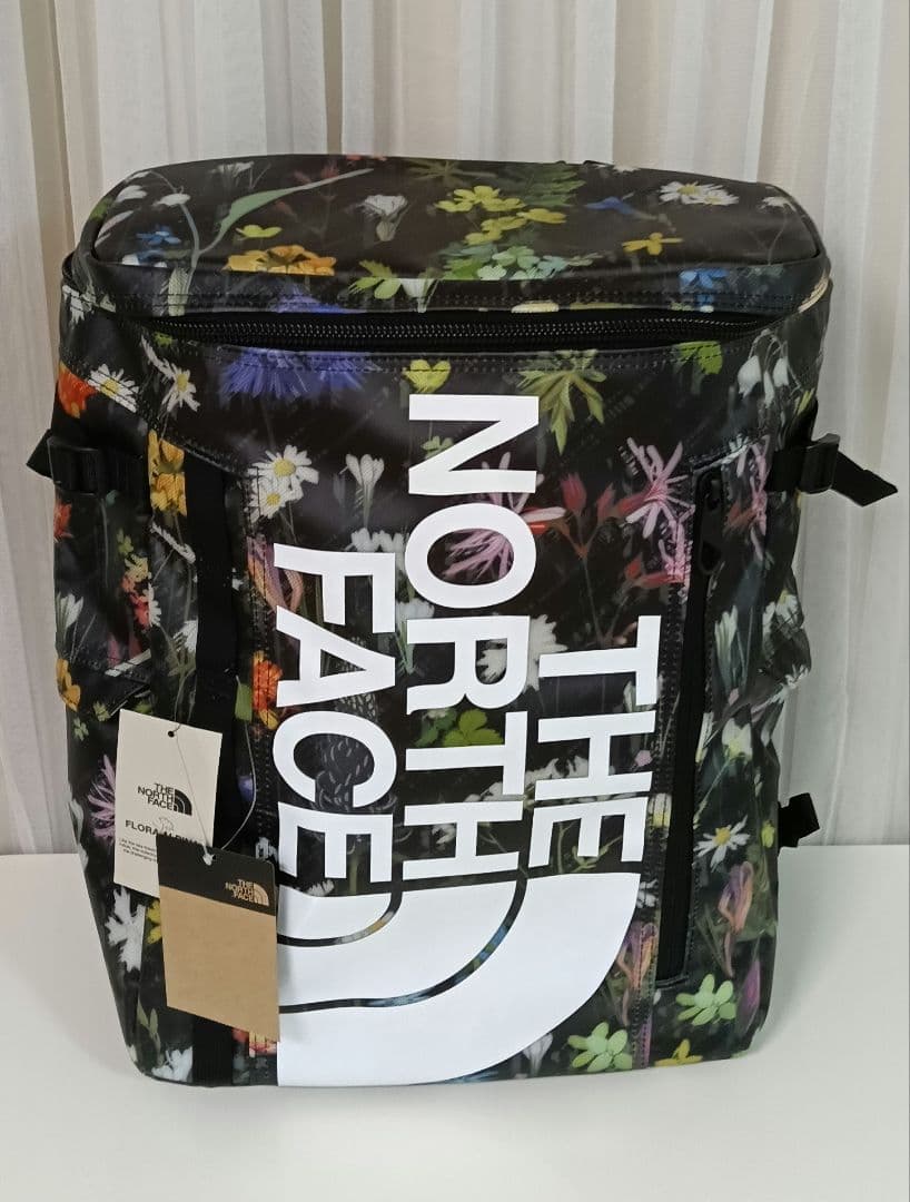 THE NORTH FACE　 花柄リュックNM82255 30L（ラスト1点）