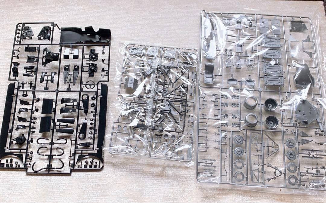 タミヤ 　1/12 　ルノーRE-20ターボ