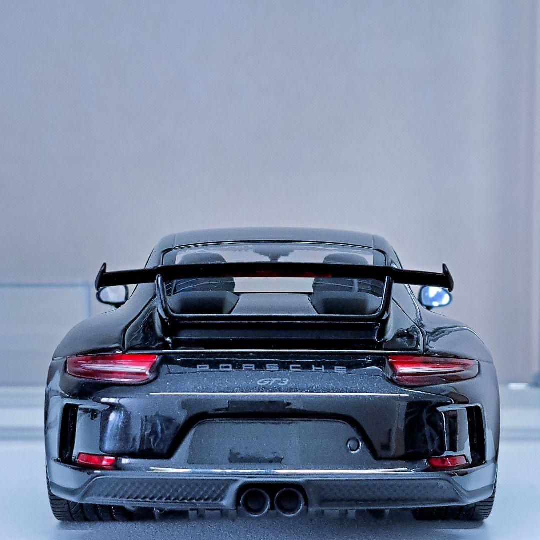 【開封美品】 ミニチャンプス 1/18 ポルシェ 911 GT3 (2017)