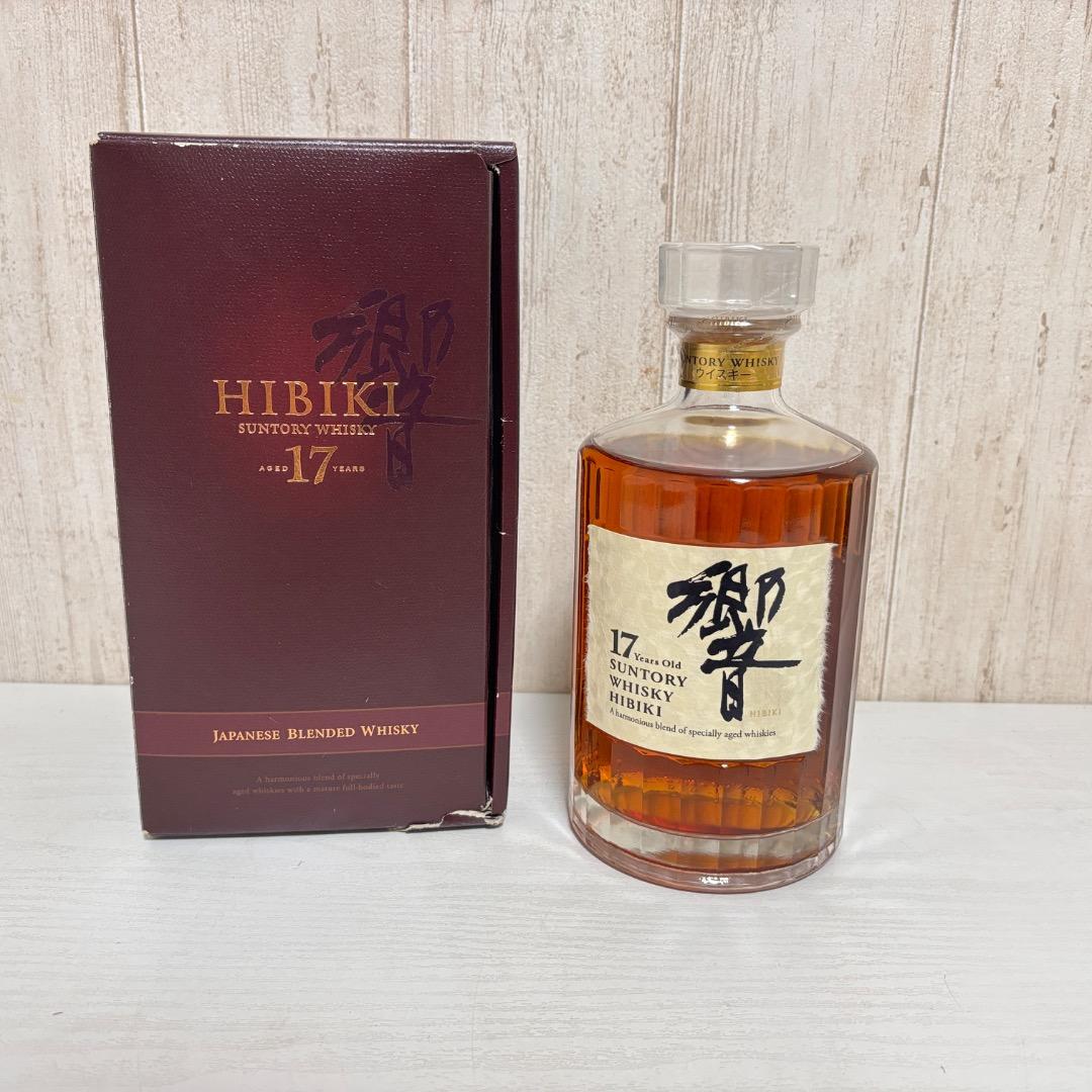 サントリー ウィスキー　響 17年 700ml 箱あり　新品未開封