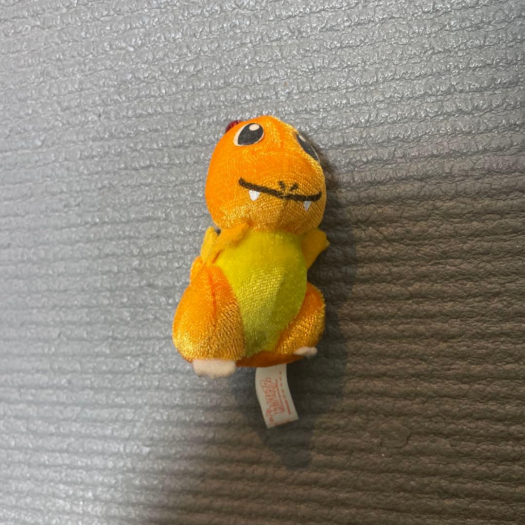 激レア　ポケモン　ポケットモンスター　ヒトカゲ　マスコット　人形　ぬいぐるみ