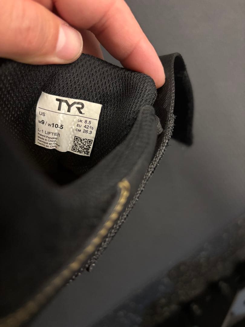 スクワットシューズ TYR 27センチ