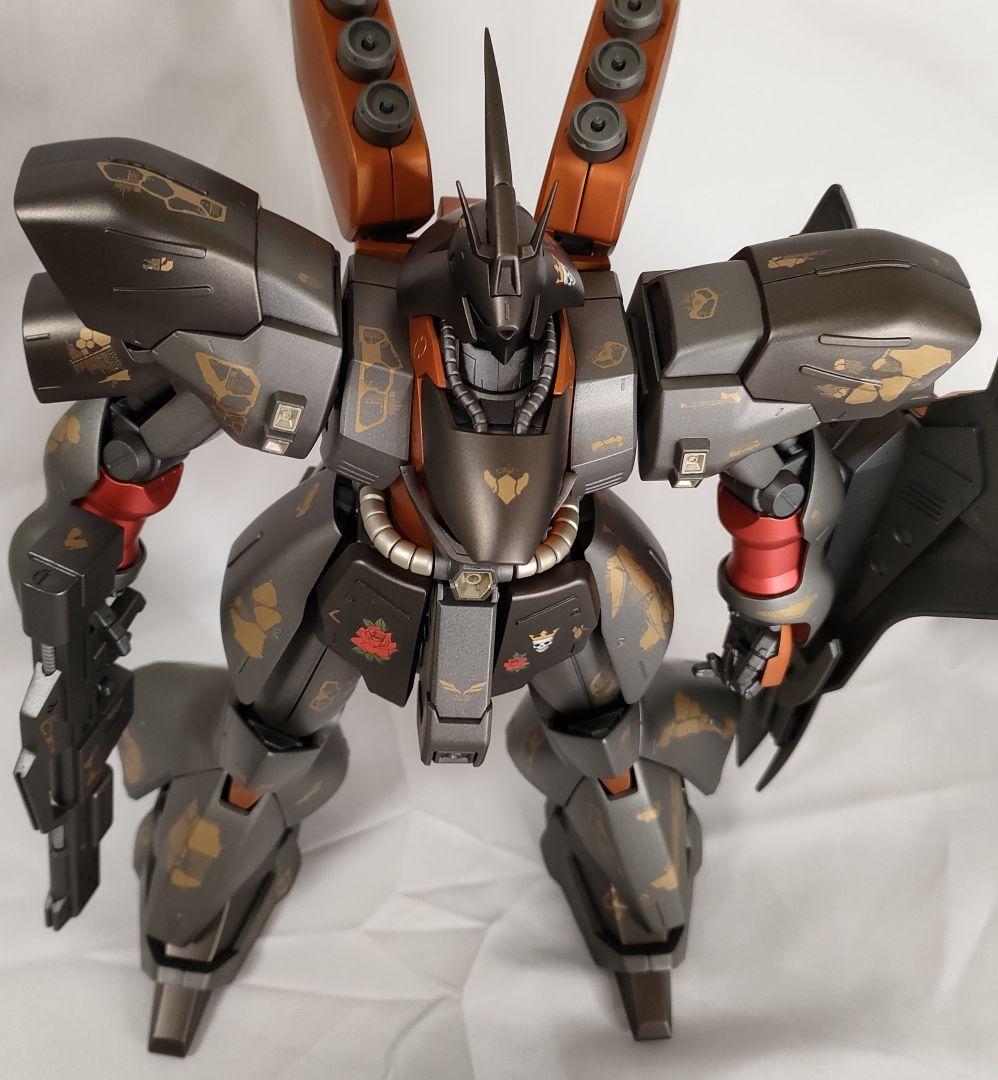 ガンプラ 塗装済完成品 MG MSN-04 サザビー