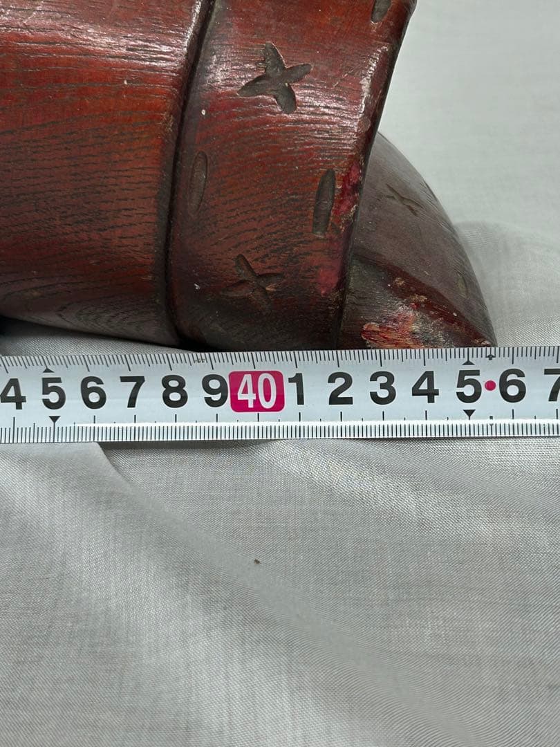 刀掛け 武具　二本掛け　日本刀　兜置物　刀掛　彫刻 刀装具 骨董品 古美術品