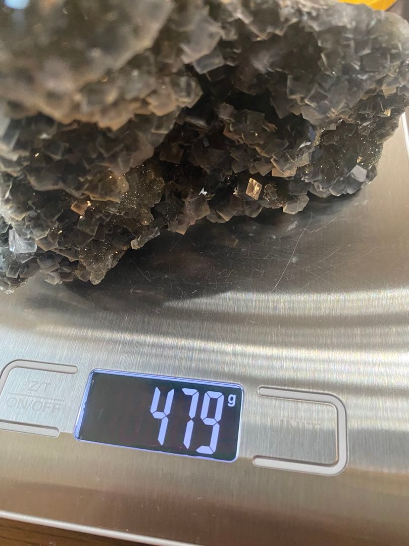 T945特価★ブルーグレーフローライト　キラキラキューブ結晶ジオード原石