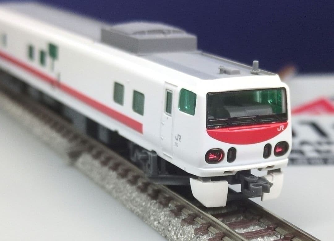 鉄道模型 キヤE193系 East i-D 3両セット 訳あり品！！