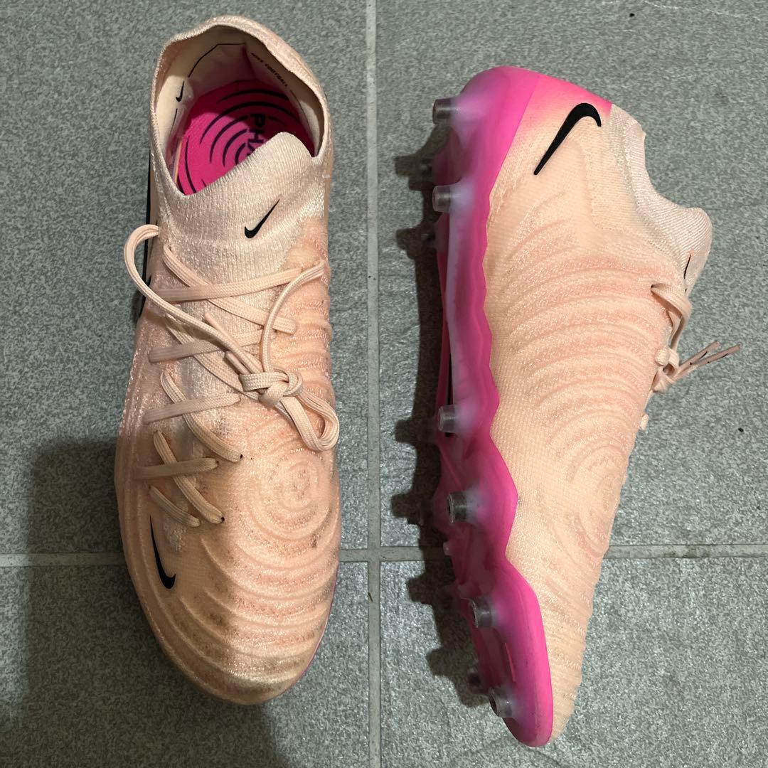 NIKE ファントムGX2 エリートAG