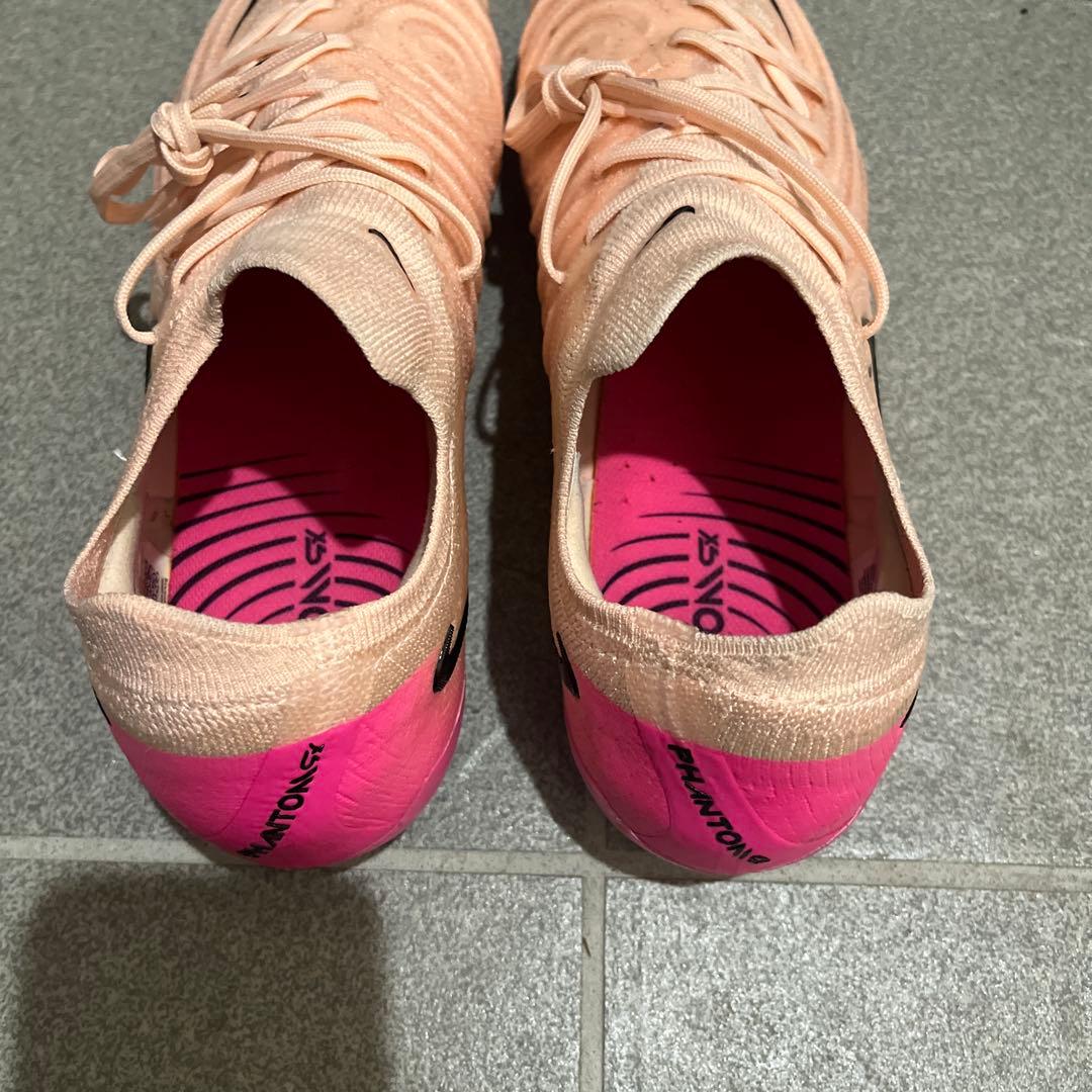 NIKE ファントムGX2 エリートAG