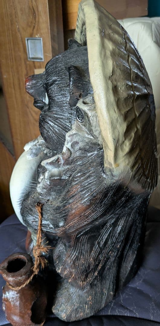 ★美品　焼物　たぬき　高さ約45㎝　狸　置物　縁起物