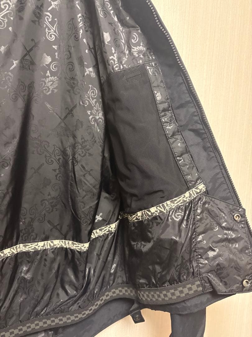 VANS アイアン・メイデン ナイロンジャケット