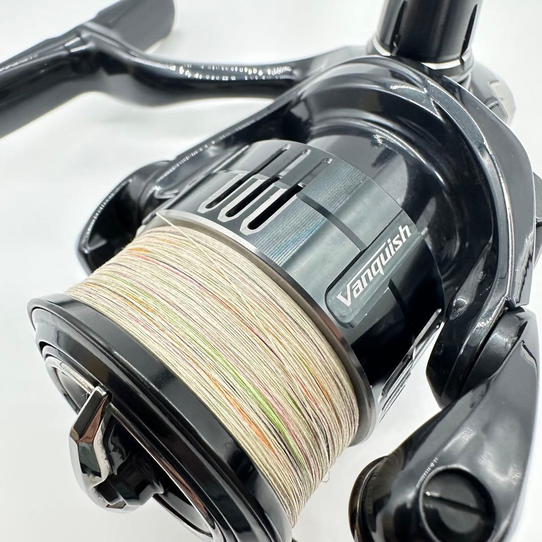 カ*ズ様 19 SHIMANO Vanquish C2000S スピニングリール