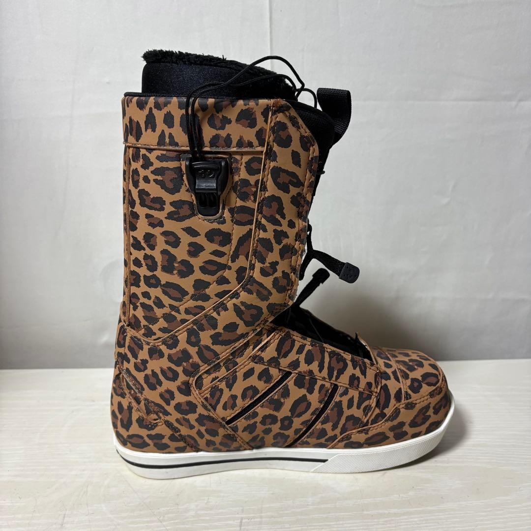 サーティツー スノーボード ブーツ グラトリ スノボ ブーツ パウダー パーク