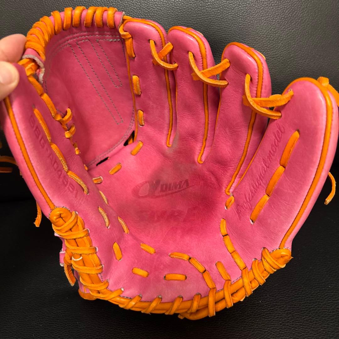 シュアプレイ　軟式グラブ　投手用　鈴木翔太モデル