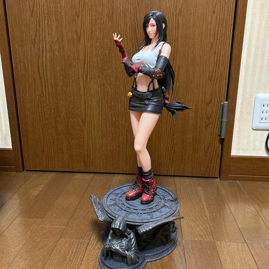 ファイナルファンタジー7 FF7 スタチュー　ティファ　フィギュア