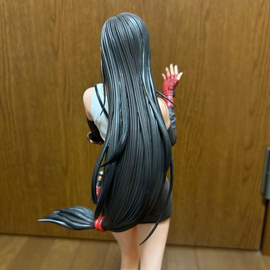ファイナルファンタジー7 FF7 スタチュー　ティファ　フィギュア