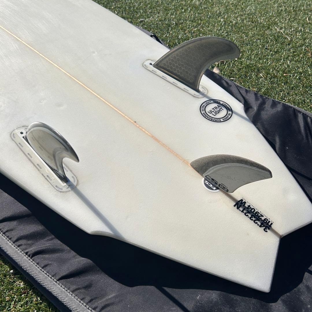 アルメリック　チャネルアイランズ　TWIN ツイン　5'9 30.7L フィン